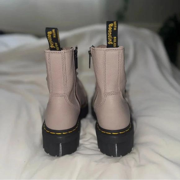 Dr Martens Women's Taupe Jadon Vintage Pisa Platform Boots Size 6 NWOT - Picture 6 of 10